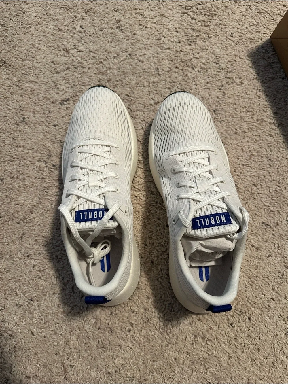NOBULL White Athletic Mesh Trainers with Blur Sole Accents size 12 NEW